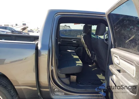 2022 Ram 1500 Big Horn 4X4 5'7 Box из США, поврежденный, VIN 1C6SRFFT7NN351573